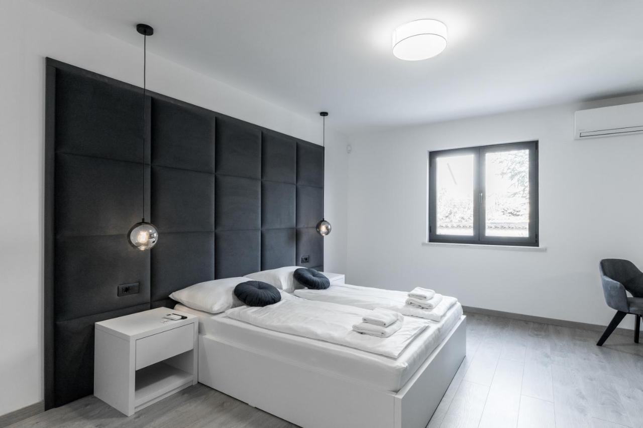 Boutique Suites Joyce Medulin With Free Parking المظهر الخارجي الصورة