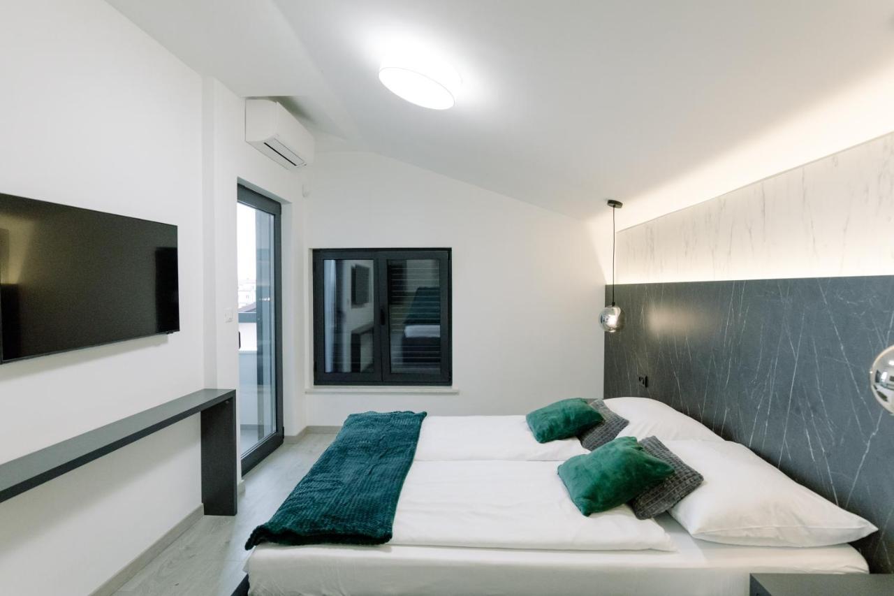 Boutique Suites Joyce Medulin With Free Parking المظهر الخارجي الصورة